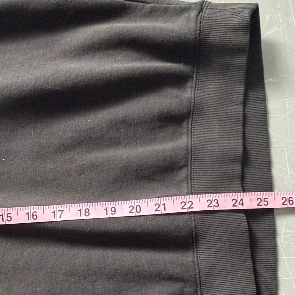 Billabong Black Crewneck - Picture 5 of 6